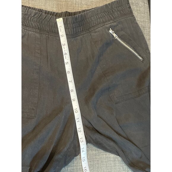 Chicos Black Ankle Pants Size M Side Zipper Pockets Stretch Elastic Waist Casual - Picture 9 of 12